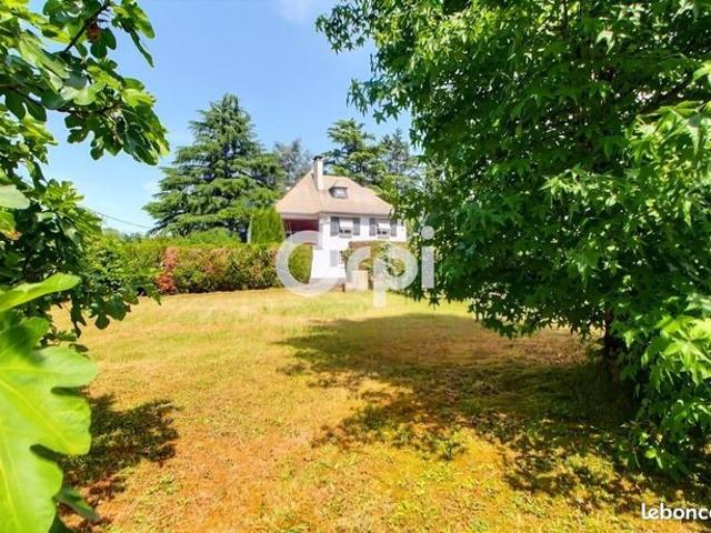 Propriété 6 pièces 212 m²