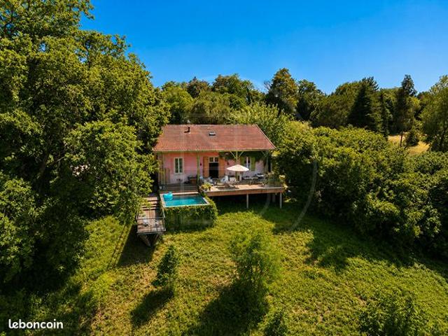 Propriété 6 pièces 226 m²