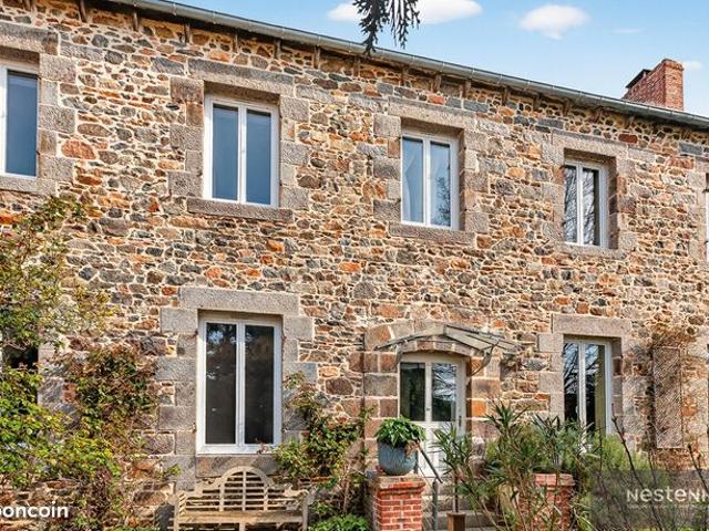 Propriété 6 pièces 226 m²