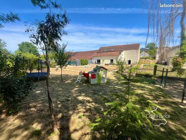 Propriété 6 pièces 227 m²