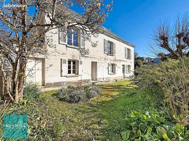 Propriété 6 pièces 228 m²