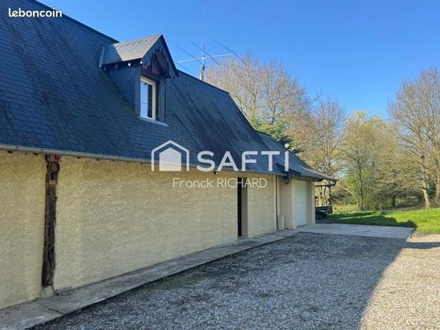 Propriété 6 pièces 220 m²