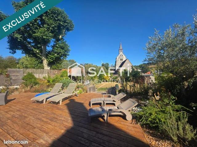 Propriété 6 pièces 220 m²