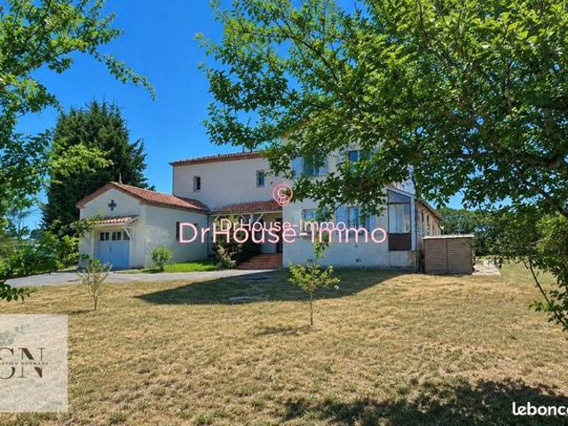 Propriété 6 pièces 221 m²