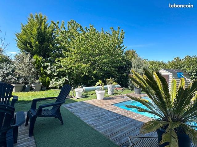 Propriété 6 pièces 234 m²