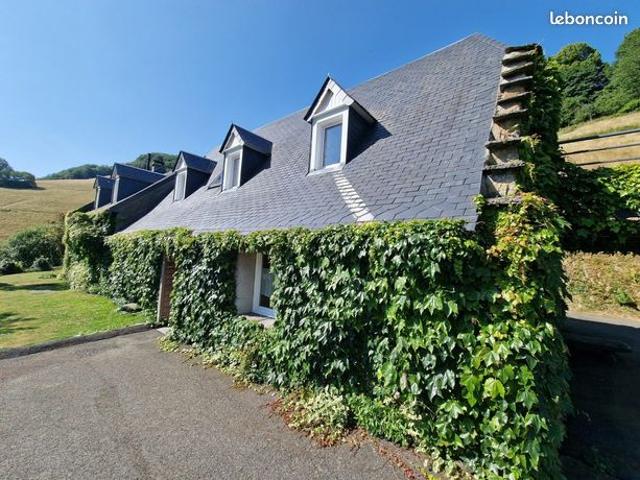 Propriété 6 pièces 237 m²
