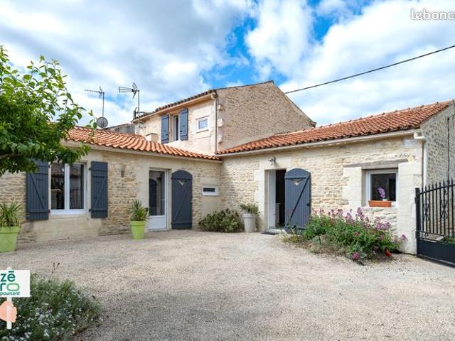 Propriété 6 pièces 238 m²