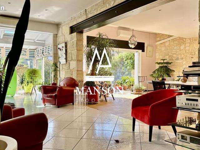 Propriété 6 pièces 238 m²