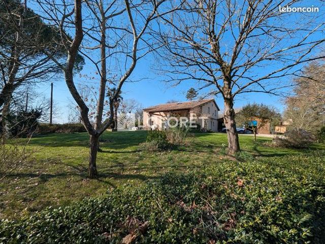Propriété 6 pièces 239 m²