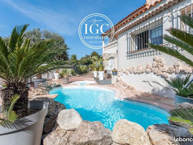 Propriété 6 pièces 230 m²