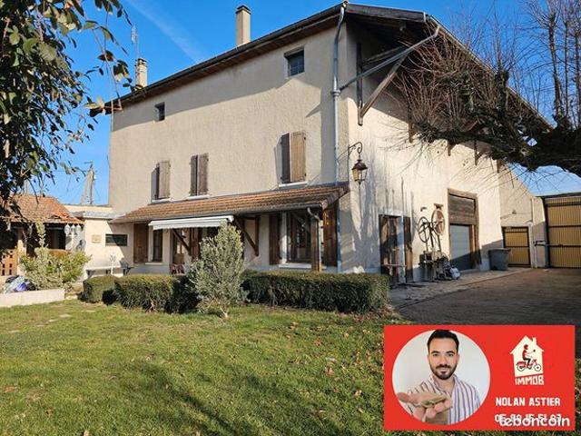 Propriété 6 pièces 230 m²