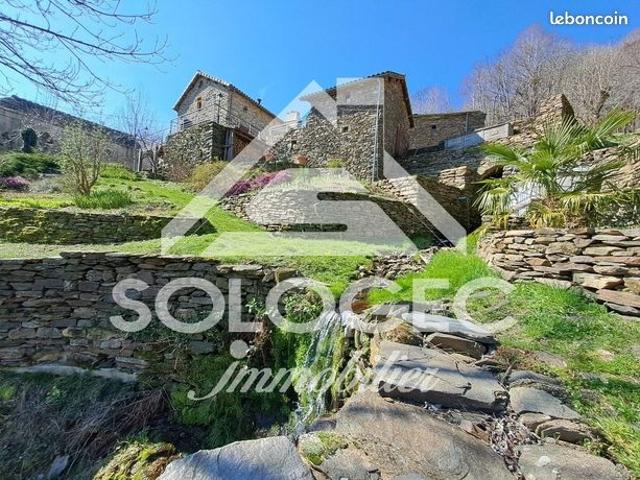 Propriété 6 pièces 232 m²