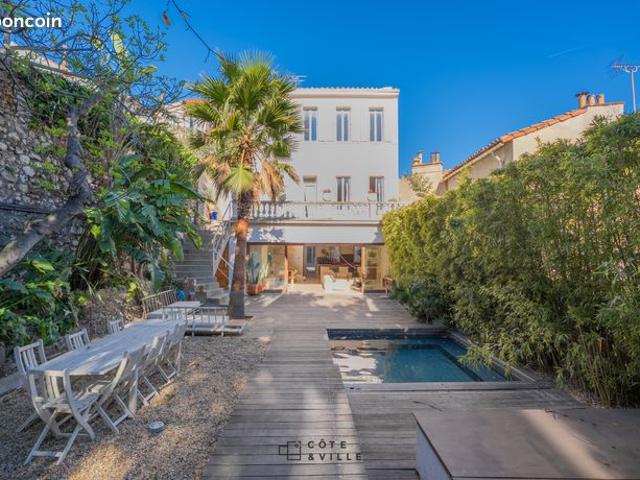Propriété 5 pièces 163 m²