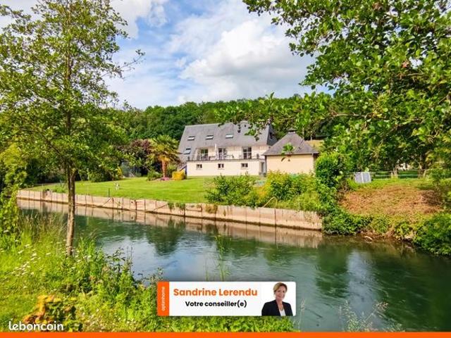Propriété 6 pièces 246 m²