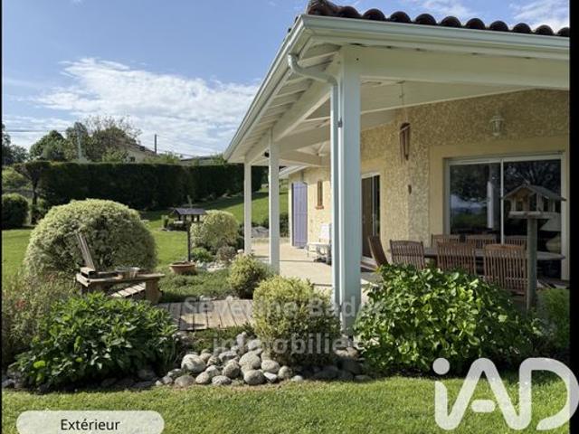Propriété 6 pièces 240 m²