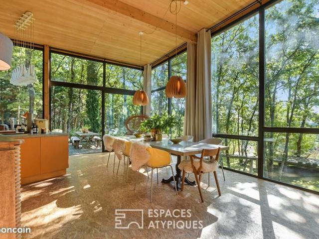 Propriété 6 pièces 240 m²