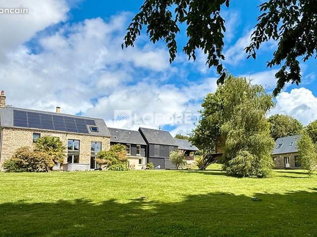 Propriété 6 pièces 241 m²