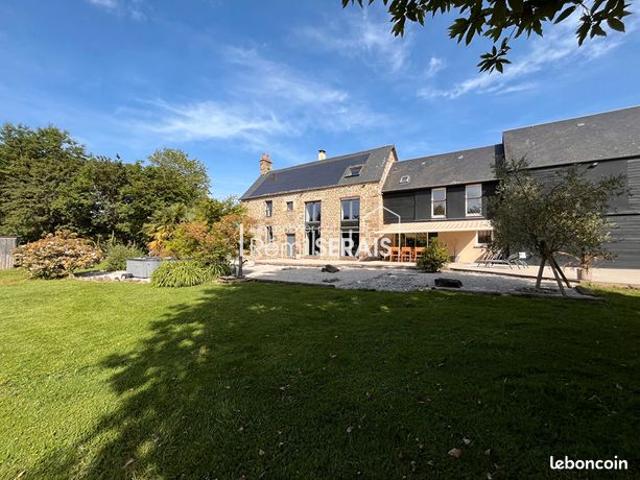 Propriété 6 pièces 241 m²