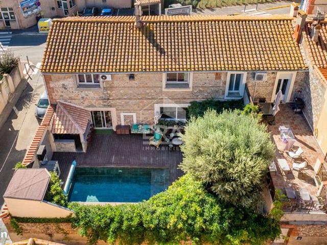 Propriété 6 pièces 254 m²