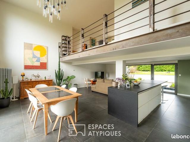 Propriété 6 pièces 250 m²