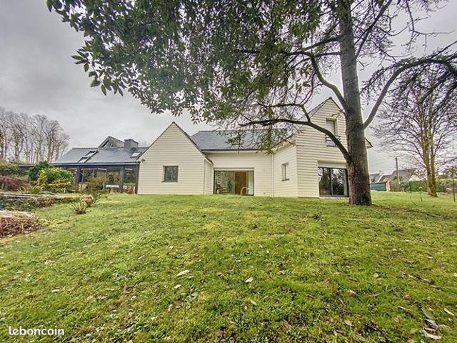 Propriété 6 pièces 250 m²