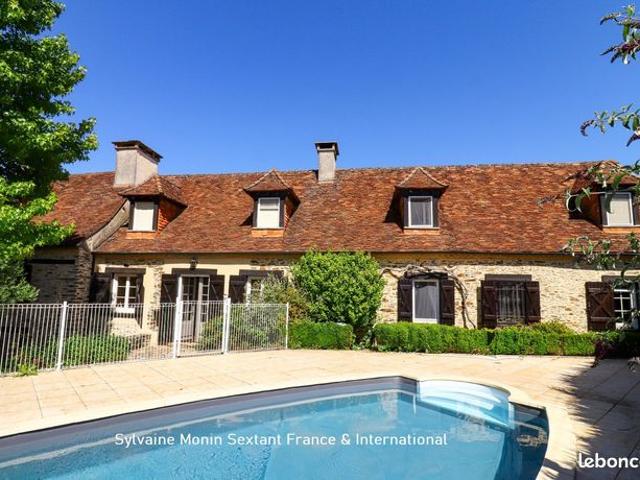 Propriété 6 pièces 250 m²