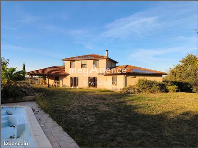 Propriété 6 pièces 250 m²
