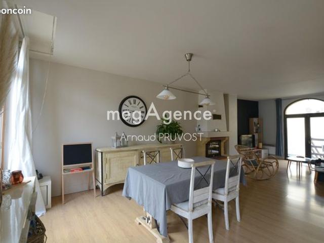 Propriété 6 pièces 250 m²