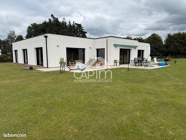 Propriété 6 pièces 253 m²