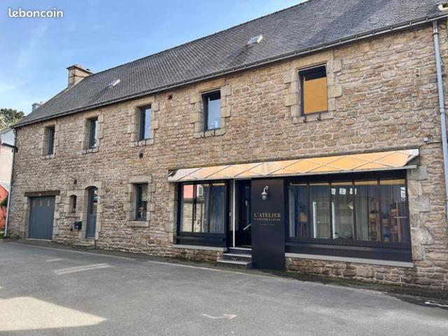 Propriété 6 pièces 268 m²