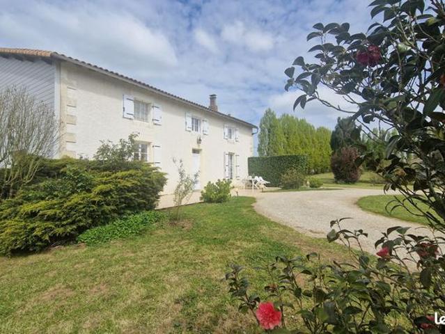 Propriété 6 pièces 268 m²