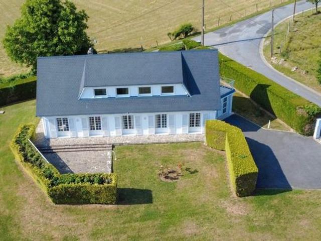 Propriété 6 pièces 260 m²