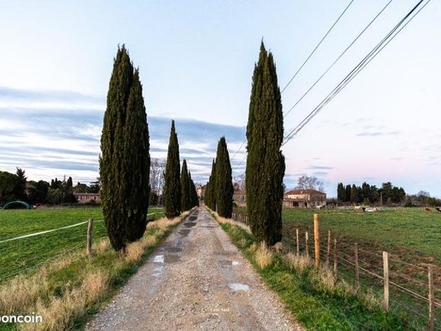 Propriété 6 pièces 260 m²