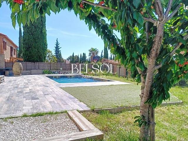 Propriété 6 pièces 260 m²