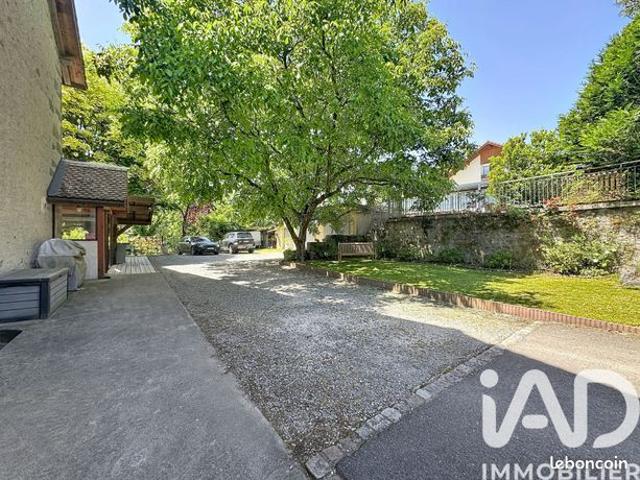 Propriété 6 pièces 260 m²