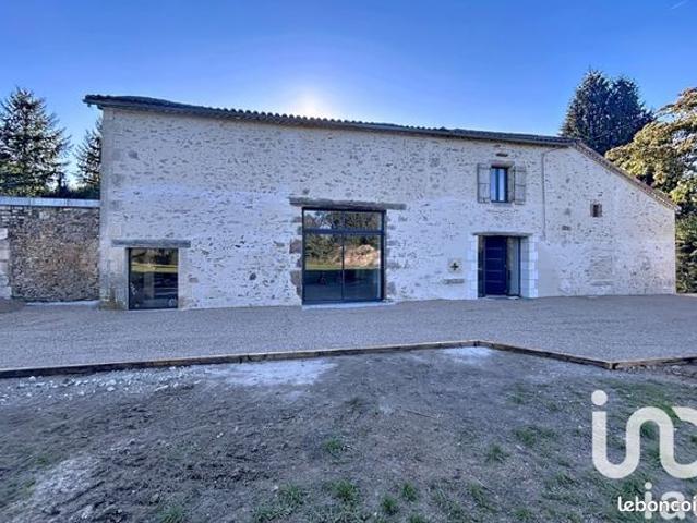 Propriété 6 pièces 261 m²