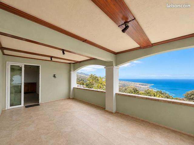 Propriété 6 pièces 261 m²