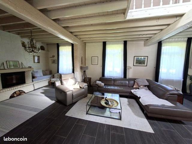Propriété 6 pièces 262 m²
