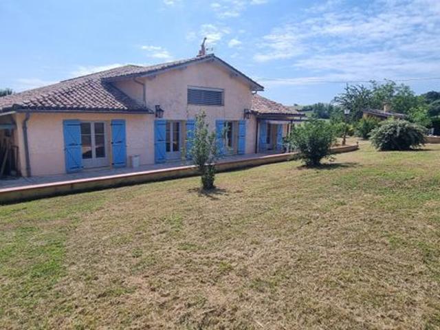 Propriété 6 pièces 274 m²