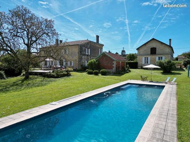 Propriété 6 pièces 270 m²