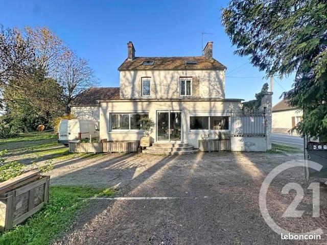 Propriété 6 pièces 271 m²