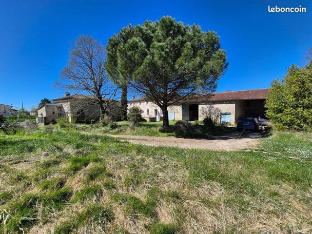 Propriété 6 pièces 272 m²