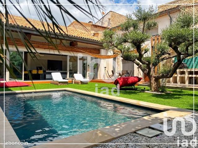 Propriété 6 pièces 286 m²