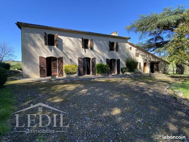 Propriété 6 pièces 280 m²