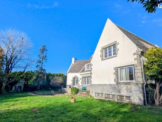 Propriété 6 pièces 296 m²