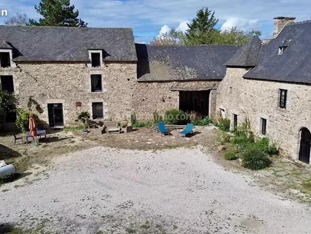 Propriété 6 pièces 292 m²