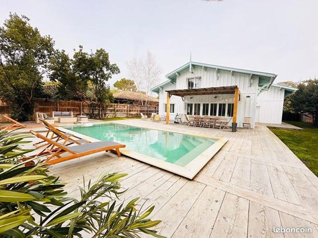 Propriété 6 pièces 310 m²