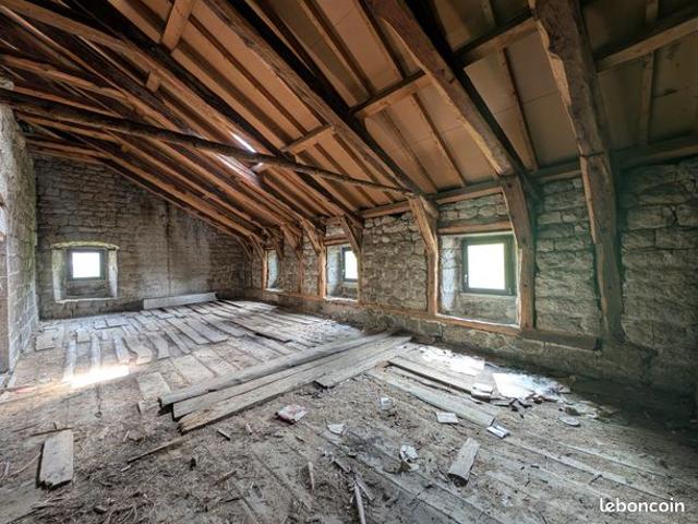 Propriété 6 pièces 330 m²