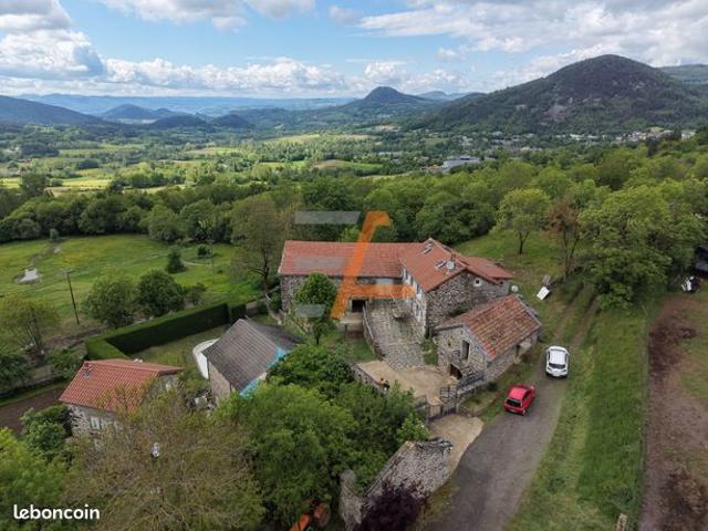 Propriété 6 pièces 350 m²