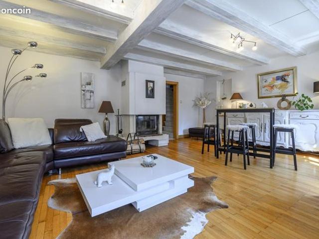 Propriété 6 pièces 405 m²